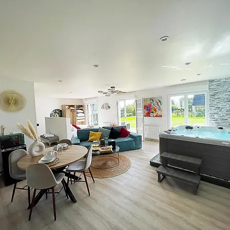 ゲストハウス 4as Paris